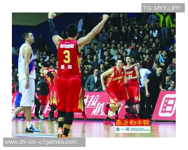 广东与上海CBA第六轮精彩对决全场回放视频重温 广东与上海CBA第六轮精彩对决全场回放视频重温